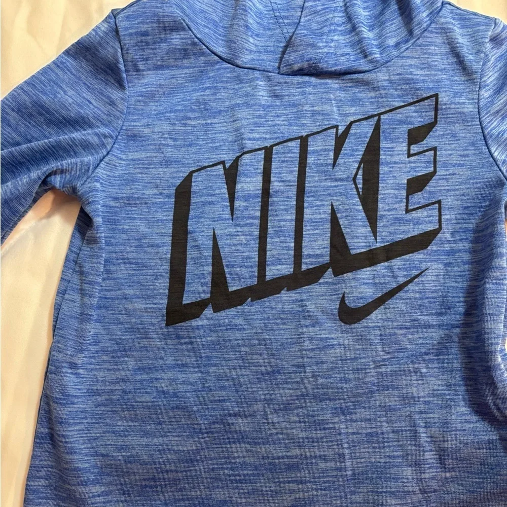 Nike 18 months blue dri-fit hooded sweatshirt